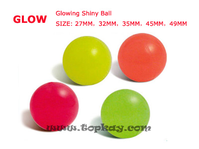 topkay：GLOW- Bouncy ball glow in dark